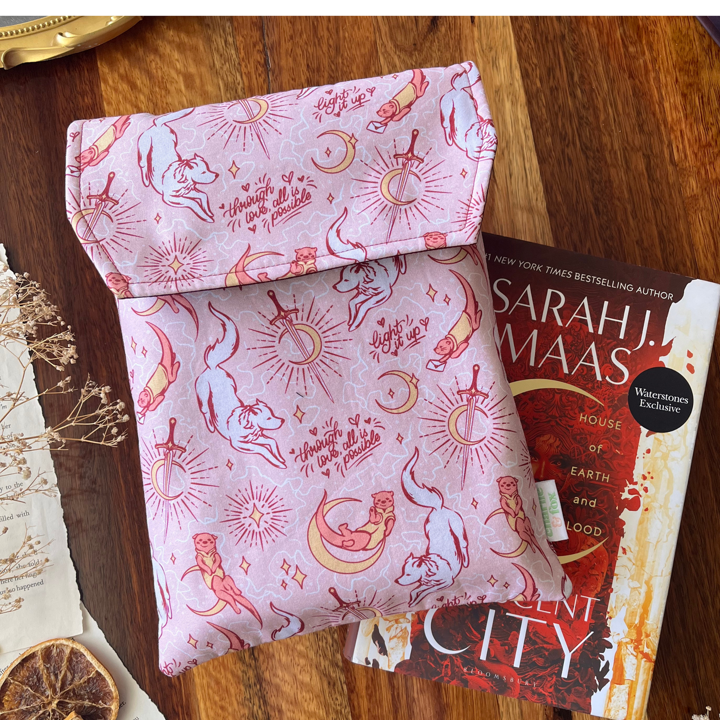 Sarah J. Maas book sleeve bundle