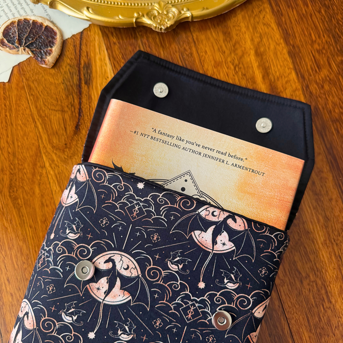 Iron Flame padded book sleeve - Rebecca Yarros