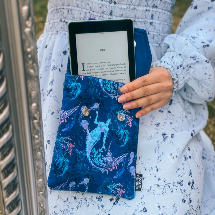 Mermaid padded e-reader sleeve
