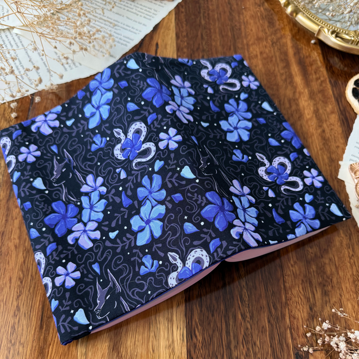 The Bonds That Tie fabric dust jacket - J. Bree