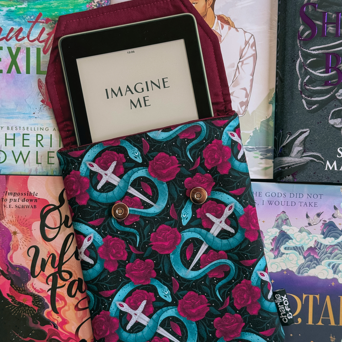 Enemies to Lovers padded e-reader sleeve