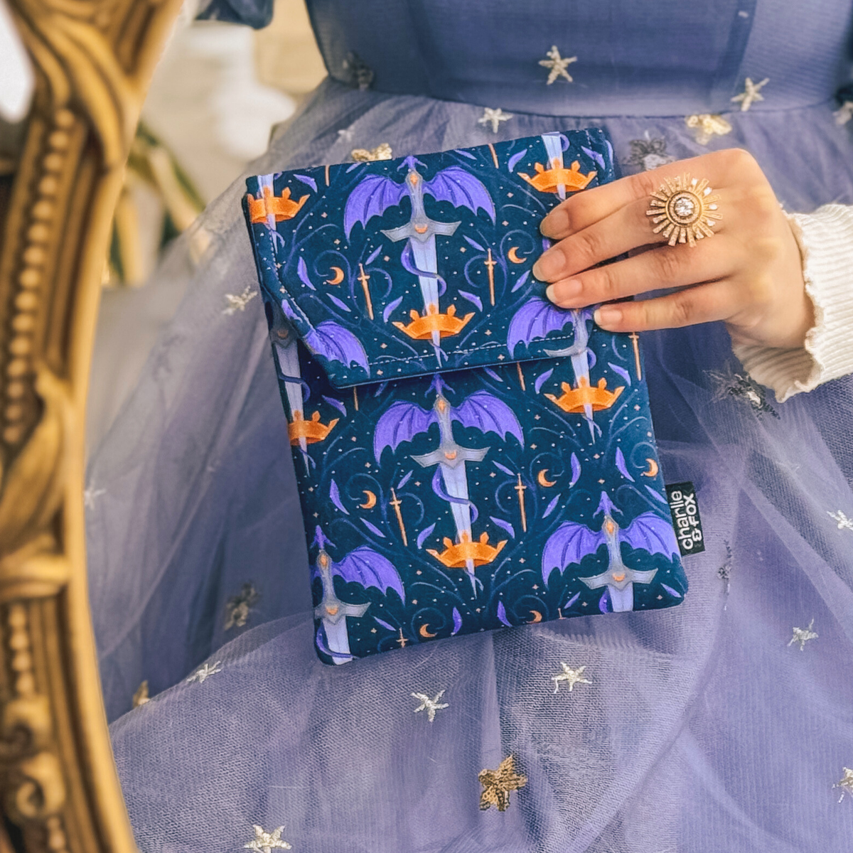 Fantasy padded e-reader sleeve