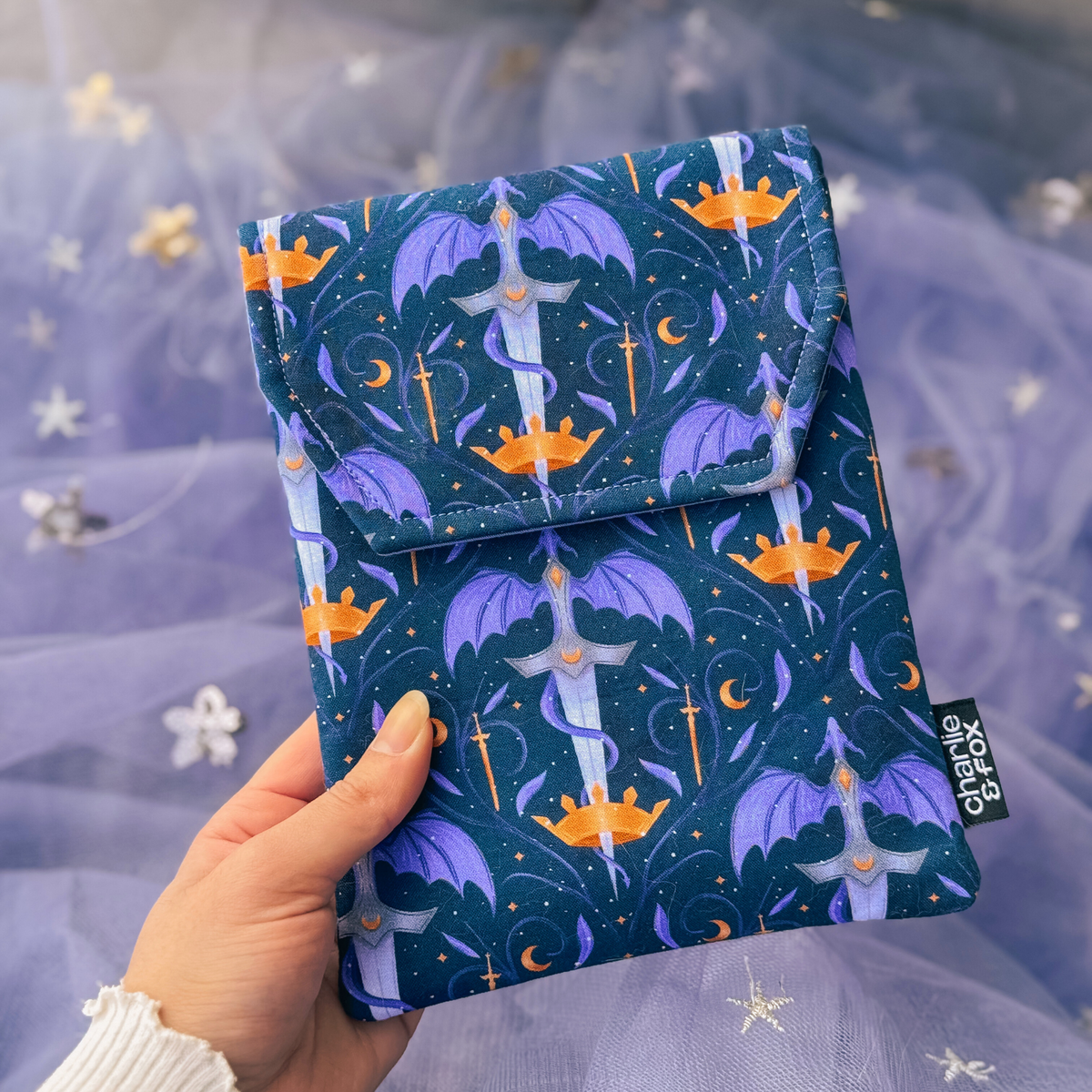Fantasy padded e-reader sleeve