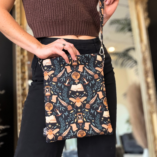 Into The Archives crossbody sleeve