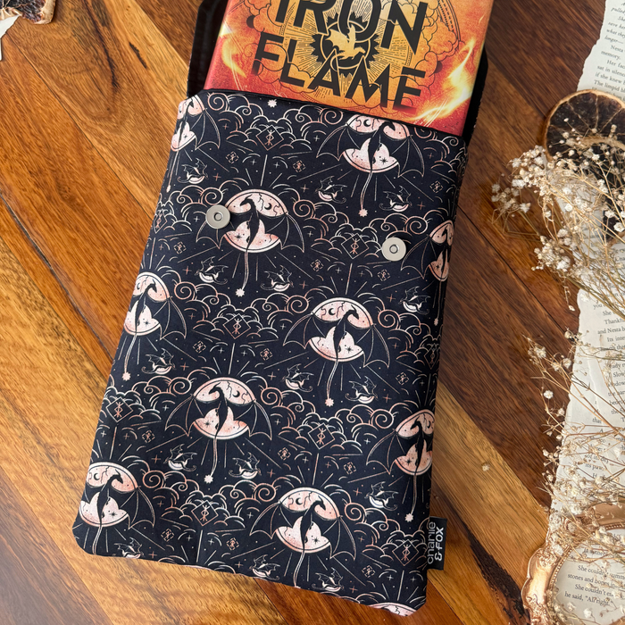 Iron Flame padded book sleeve - Rebecca Yarros