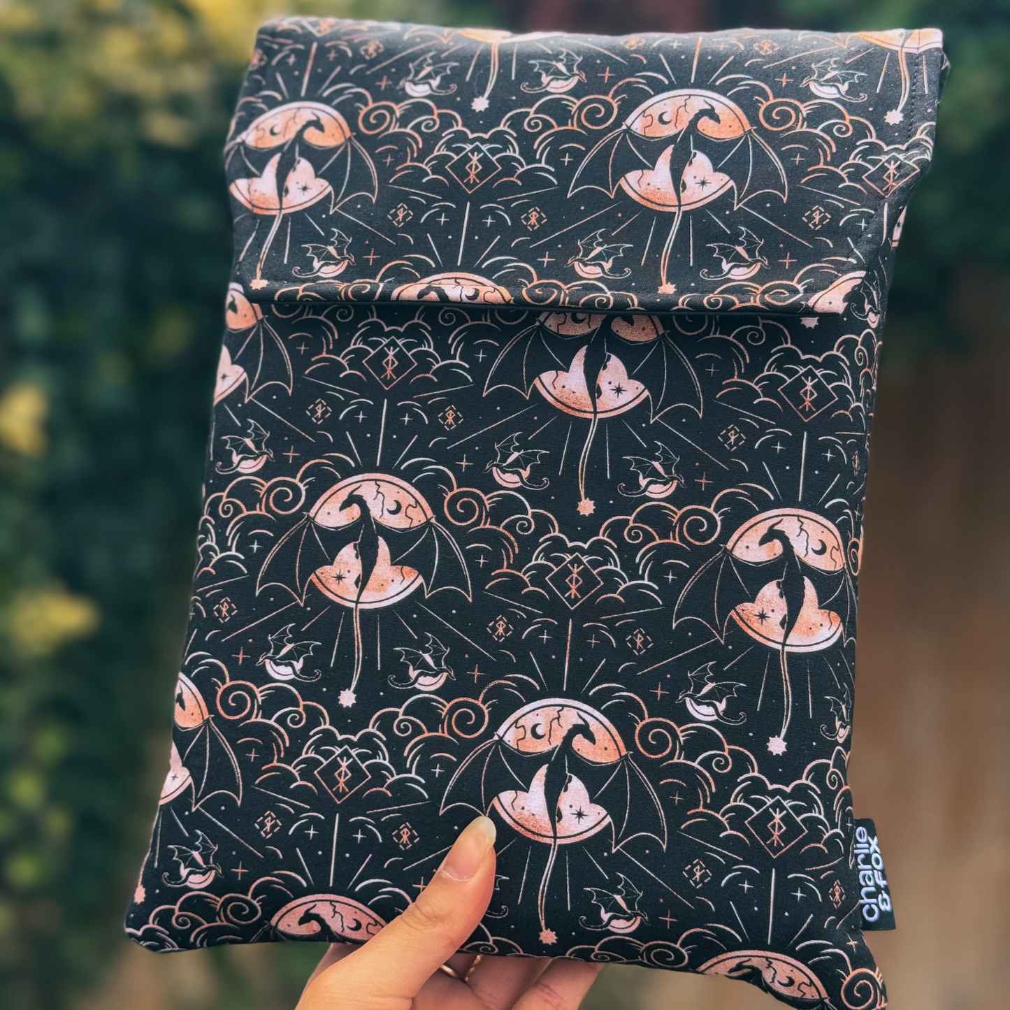 Iron Flame padded book sleeve - Rebecca Yarros