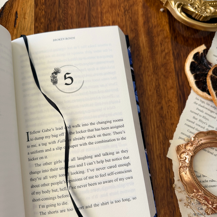 The Bonds That Tie fabric dust jacket - J. Bree
