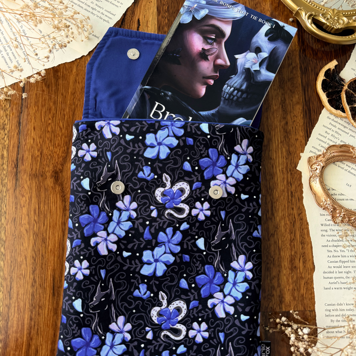 The Bonds That Tie padded book sleeve - J. Bree