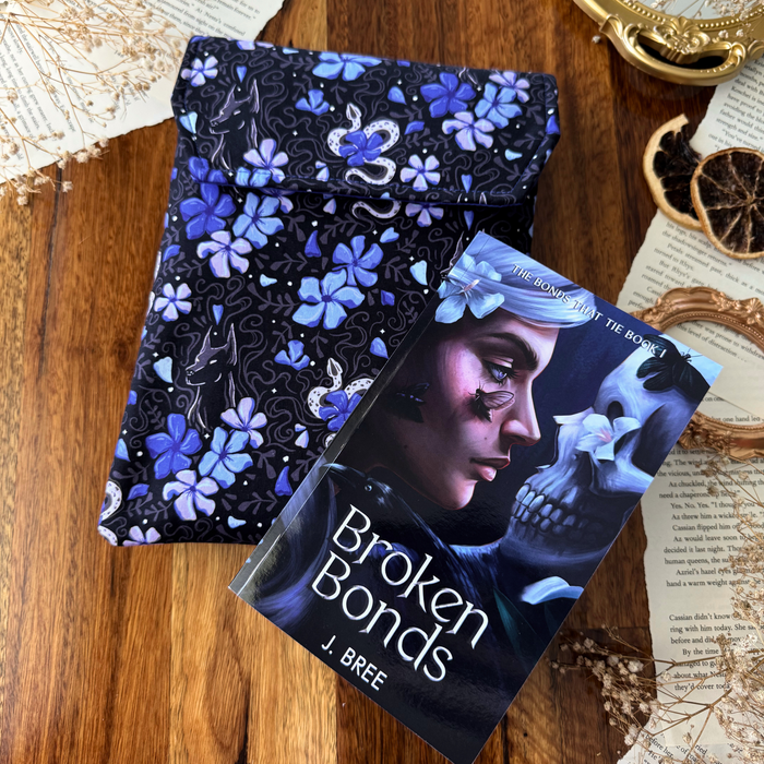 The Bonds That Tie padded book sleeve - J. Bree