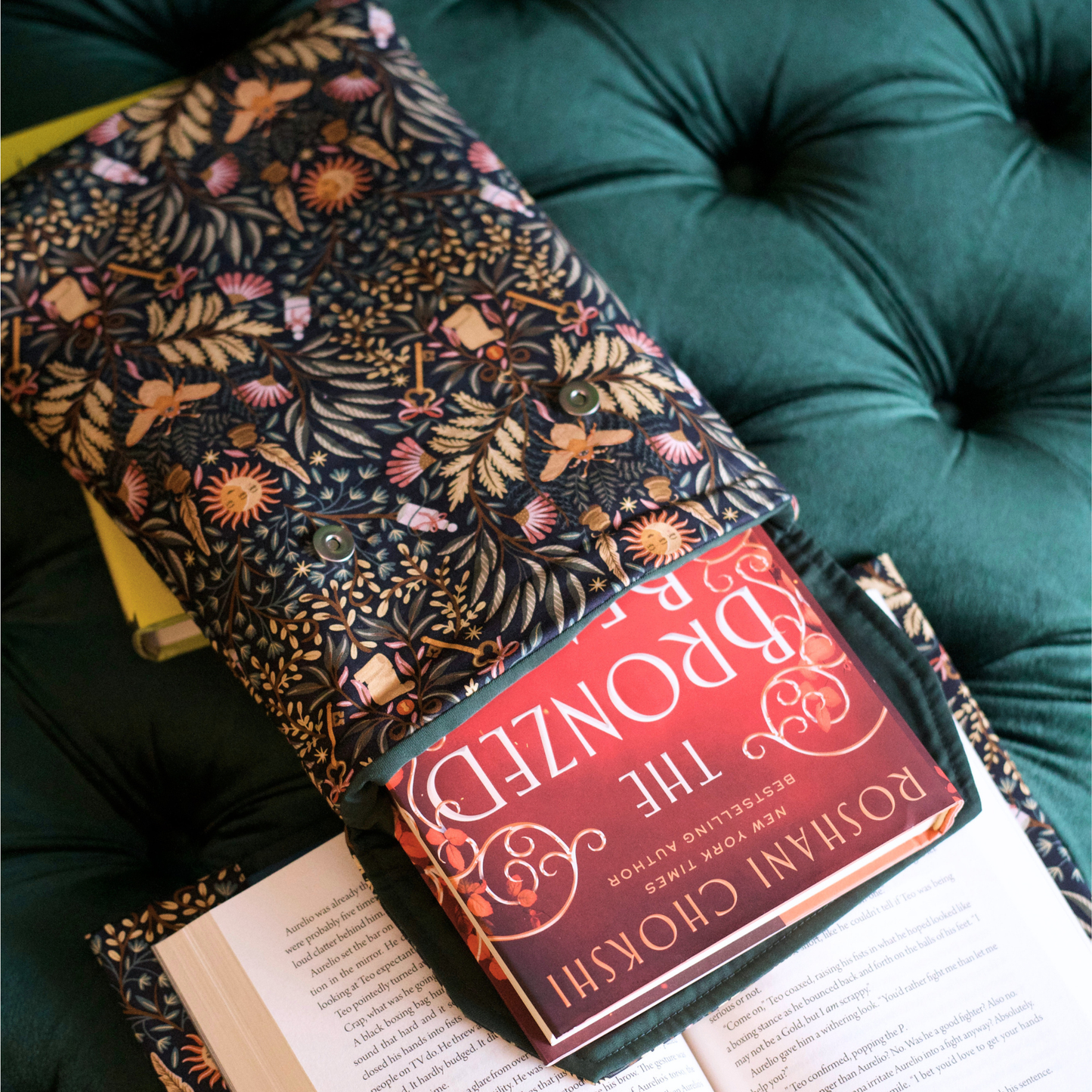 Archive Jungle padded book sleeve