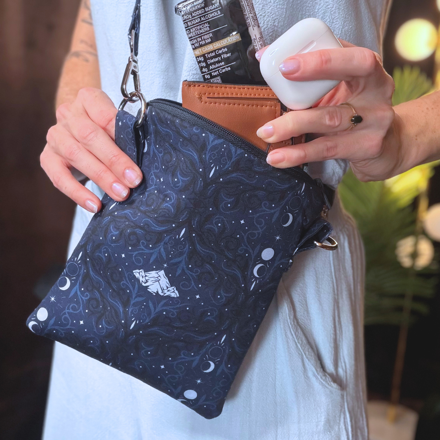 The Night Court crossbody sleeve